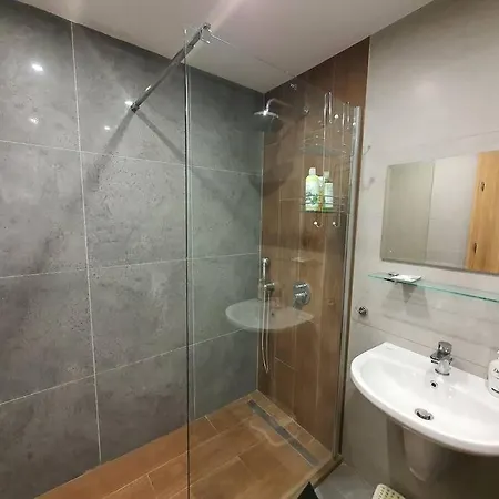 Large With View In Gardens