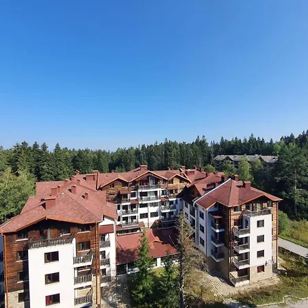 Large With View In Gardens * Borovets